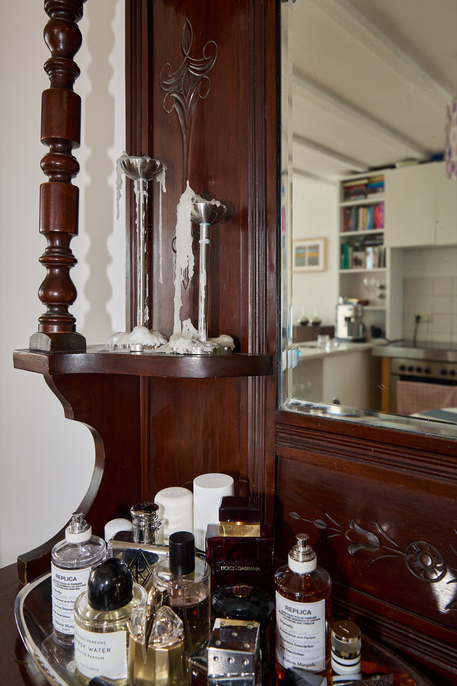 Rooms That Know Us, photograph 7